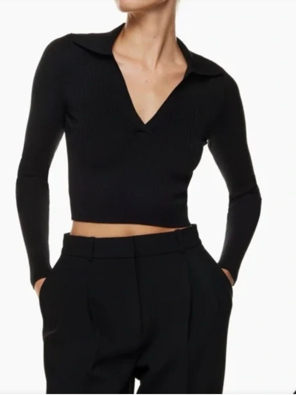 BABATON Sculpt Knit Polo Black Medium
New without tags  Cropped deep V neck